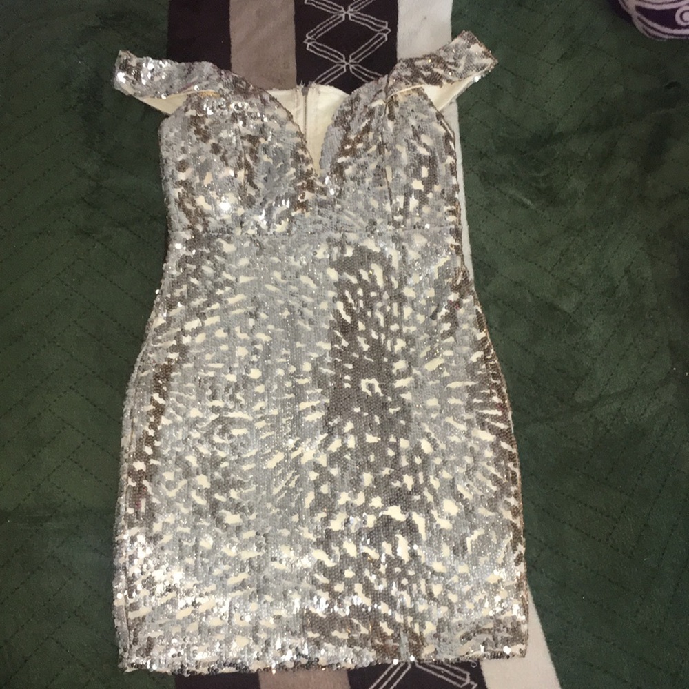 Short party gold sparked dress